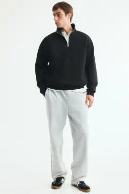 Sweat Relaxed Fit avec col zippé - Noir — photo 1