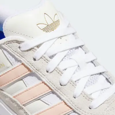 Chaussure Adidas Tyshawn 2 – White / Coral / Off White — photo 4