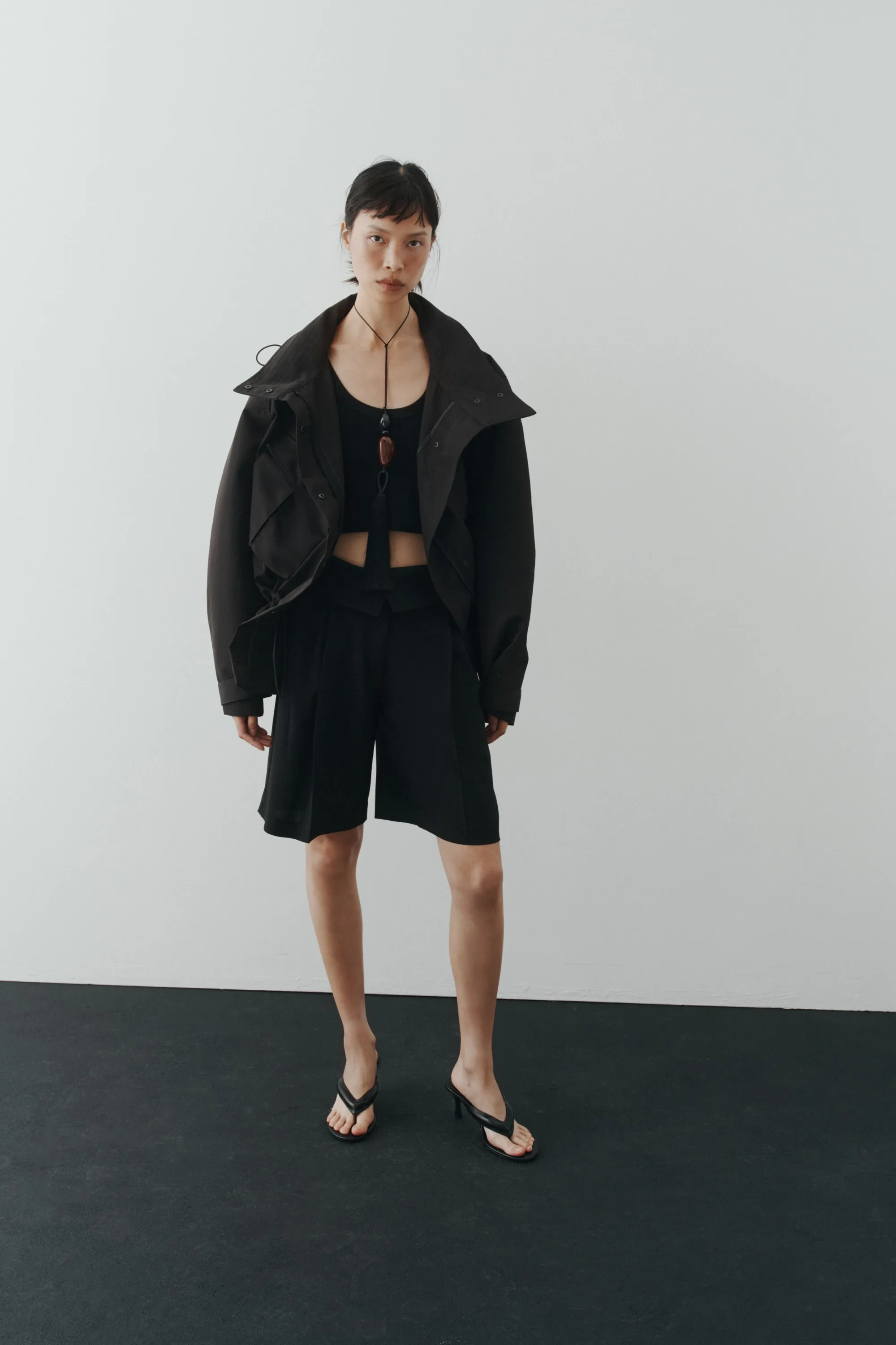 Short Bermuda avec ceinture repliée - Noir