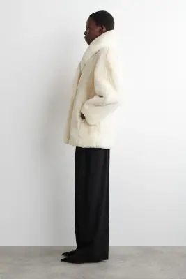 VESTE FAÇON FAUSSE FOURRURE À COL CHÂLE - BEIGE CLAIR — photo 1