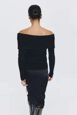 Pull épaules nues - Noir — photo 2