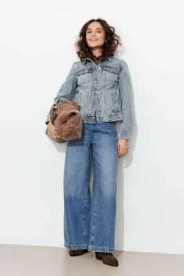 Veste en jean délavé Femme — photo 2
