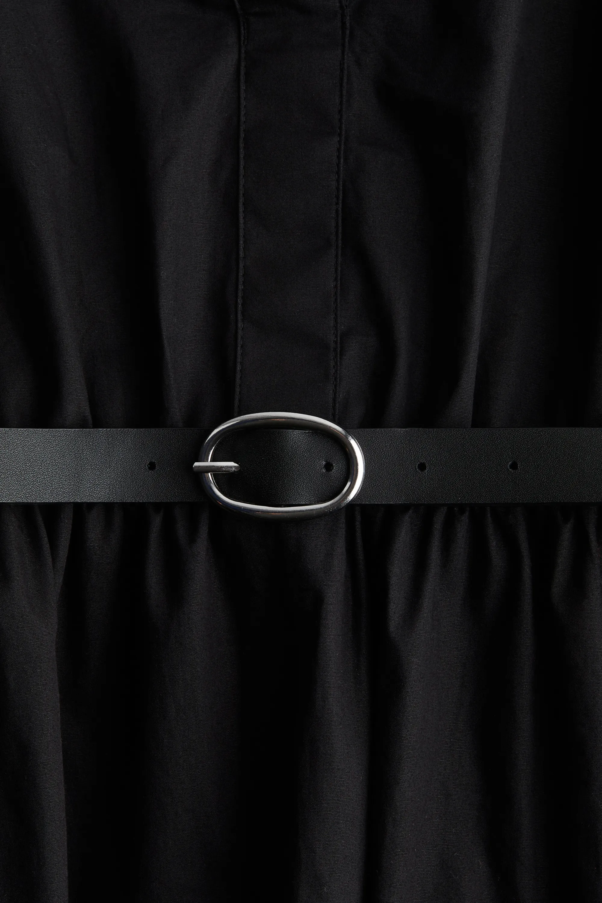Robe à effet boule avec ceinture - Noir