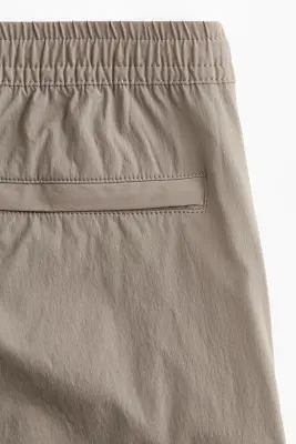 Pantalon cargo Regular Fit - Taupe — photo 5