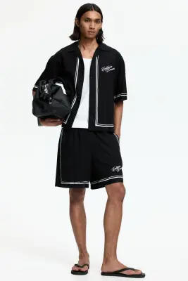 Chemise imprimée Relaxed Fit avec col cubain - Noir/California Dreams — photo 1