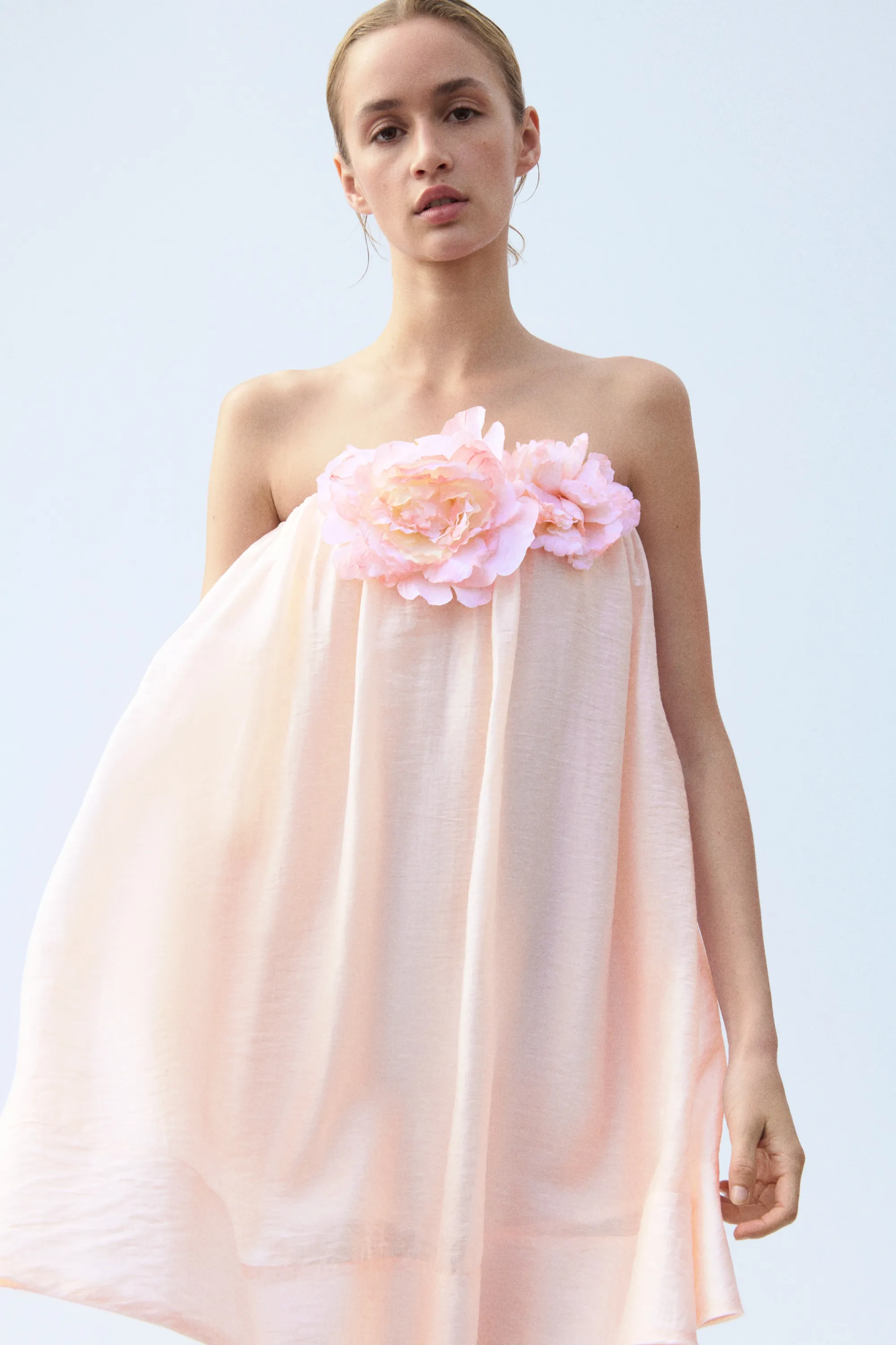 Robe en lin mélangé avec applications - Rose clair