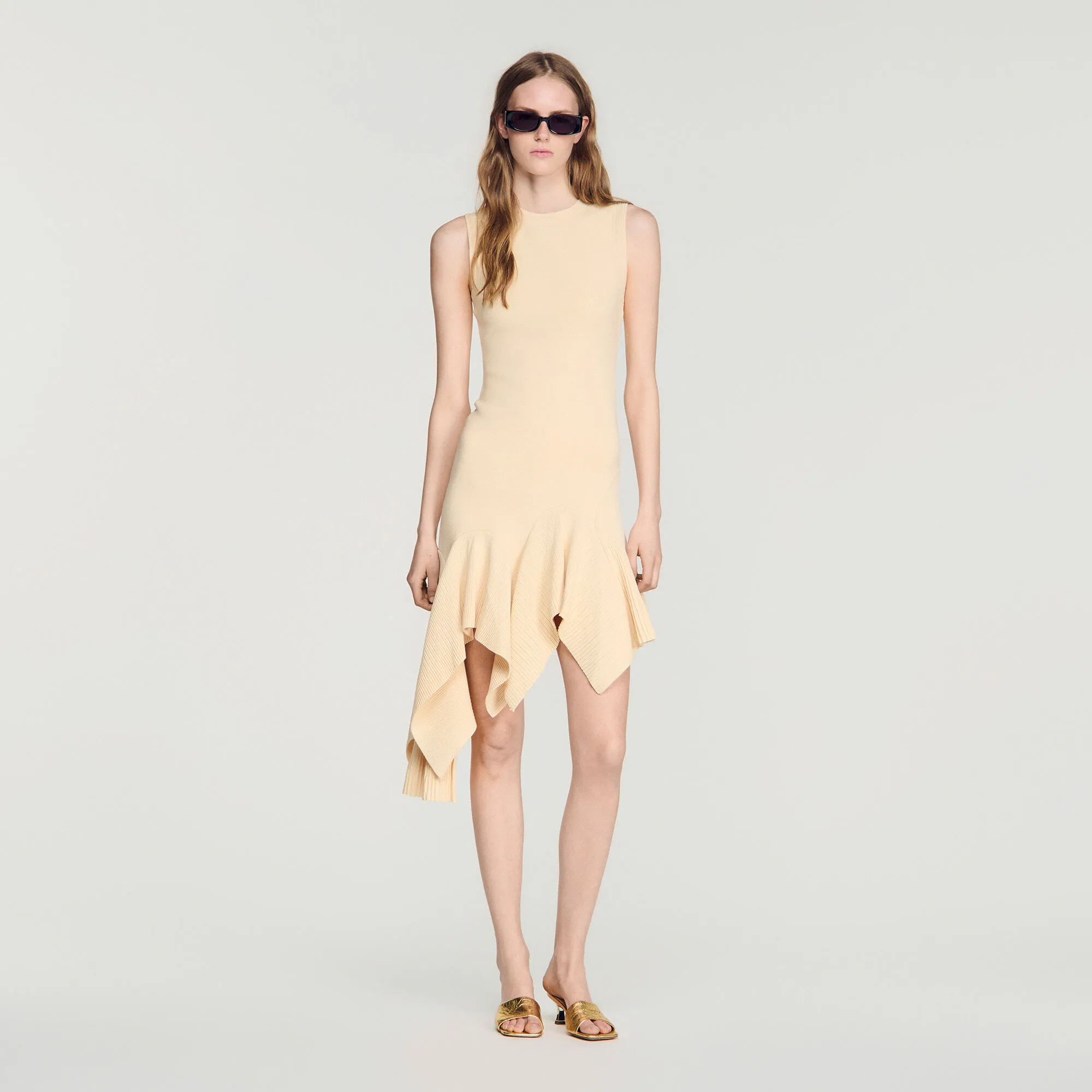 Robe en maille asymétrique