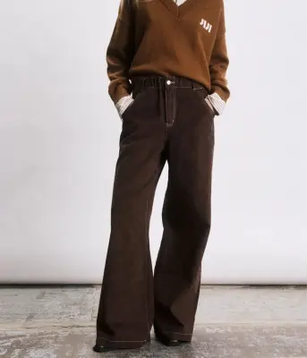 Jiji Studios – Jean Reed Brown — photo 1
