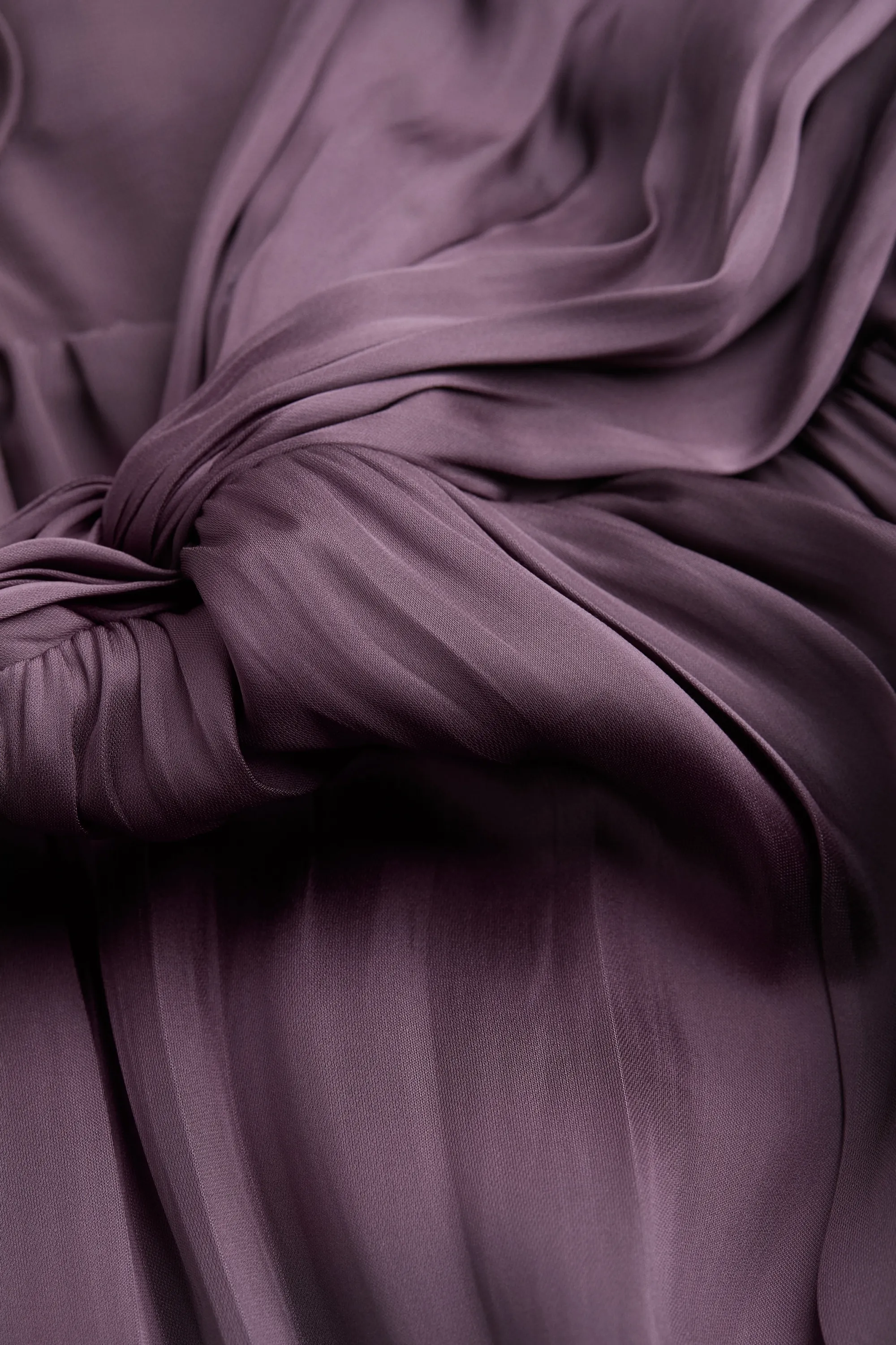 Robe longue en satin - Mauve foncé