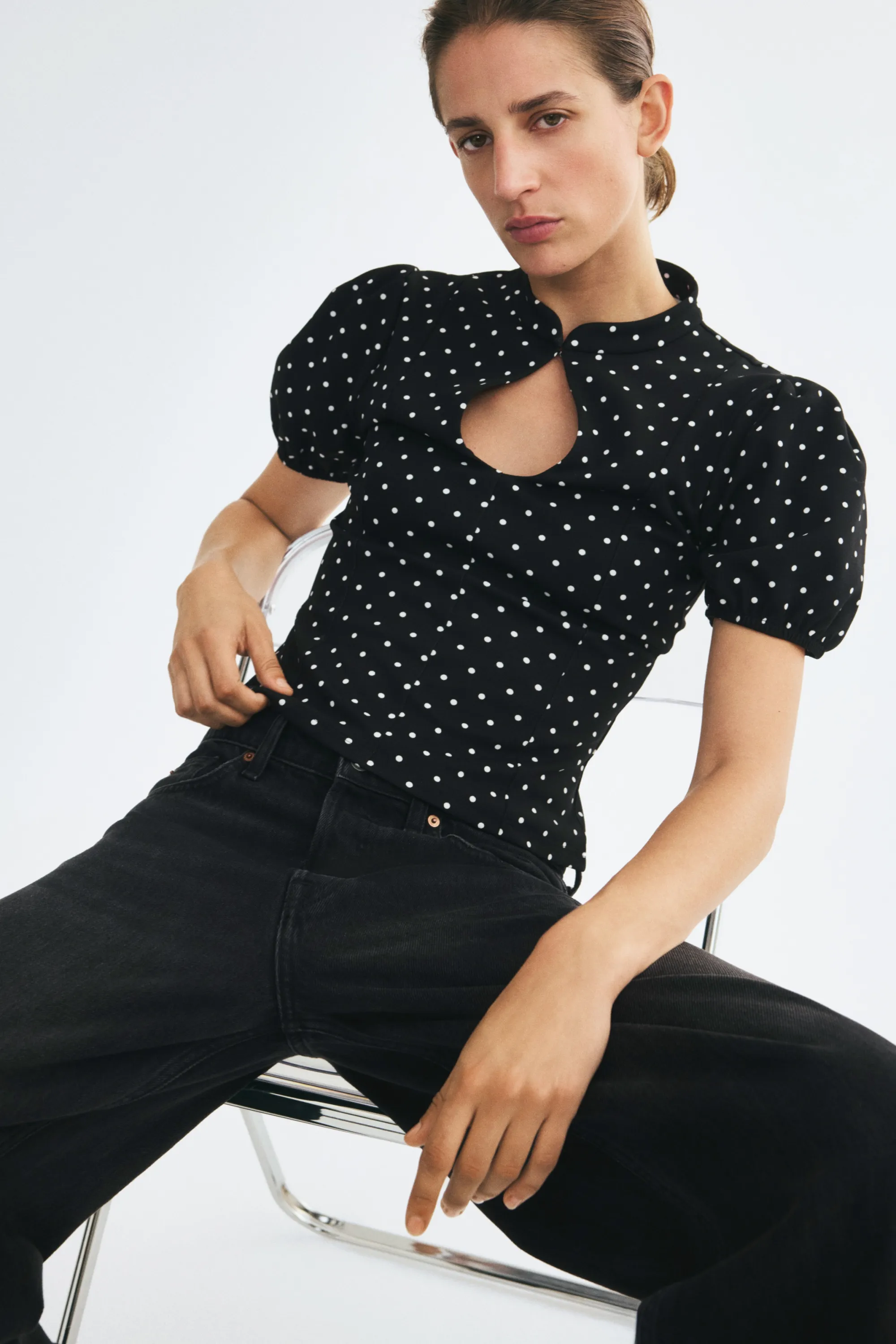 Top en jersey romanite avec fente goutte d'eau - Noir/pois