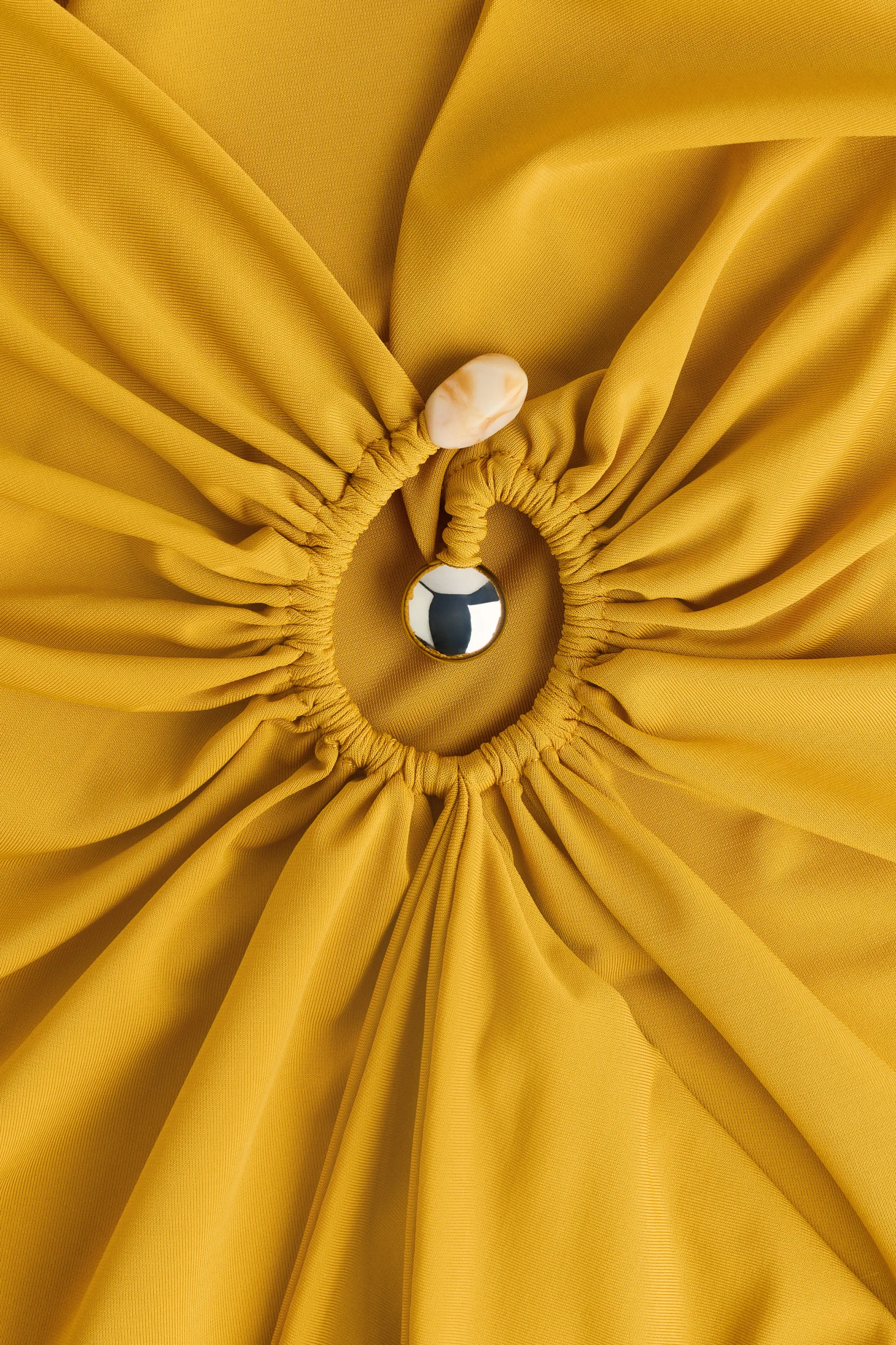 Robe à effet drapé avec encolure bateau - Jaune