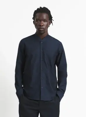 False Collar Shirt in Navy Blue Oxford — photo 4