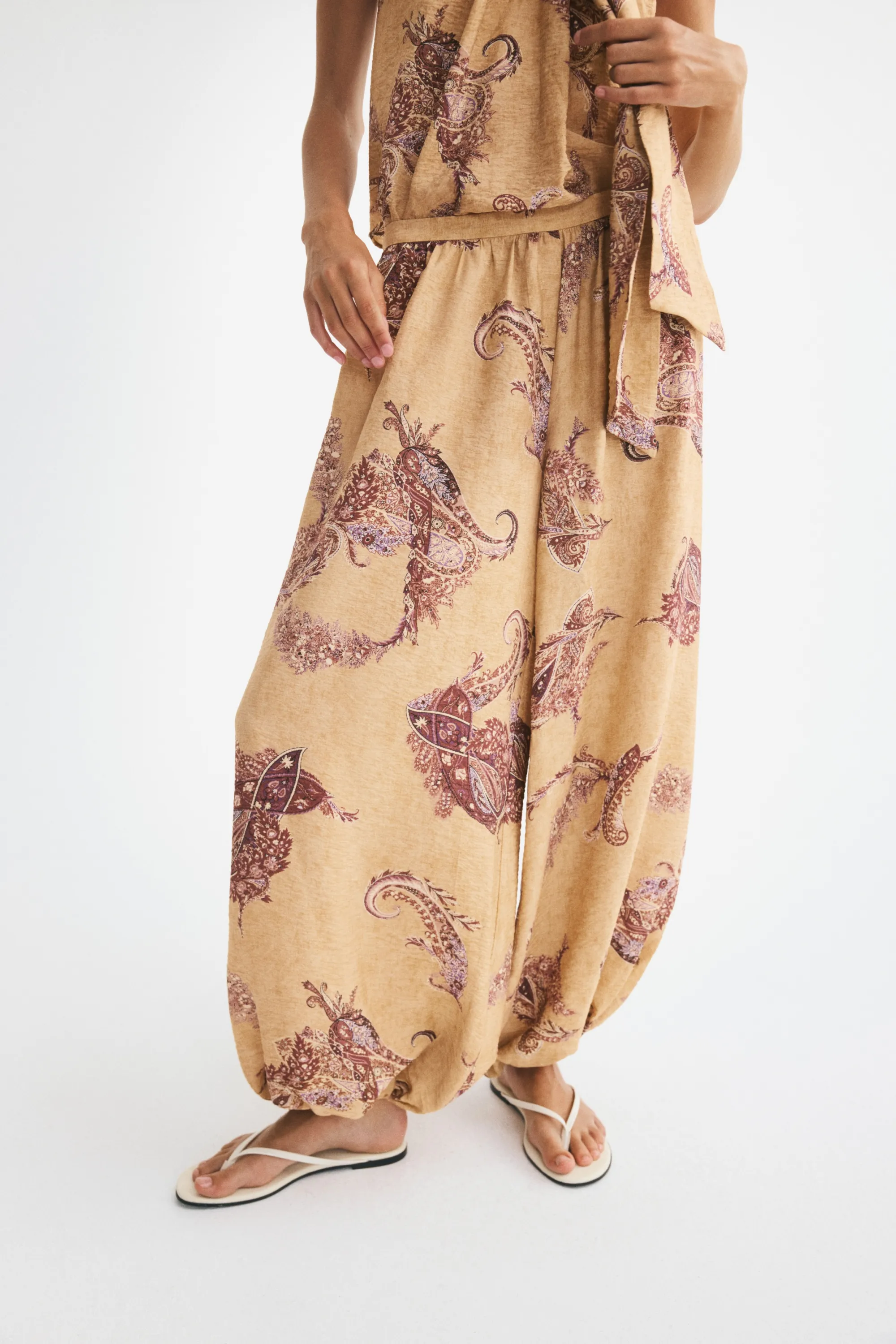 Pantalon ballon en viscose mélangée - Beige foncé/motif