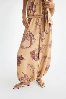 Pantalon ballon en viscose mélangée - Beige foncé/motif — photo 1