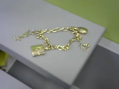Boucle swarovski