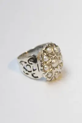 Bague Astro perles blanches – Mamamushi Voyage