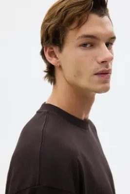 T-shirt Oversized Fit - Marron foncé — photo 3