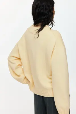 Pull à encolure en V - Jaune clair — photo 3
