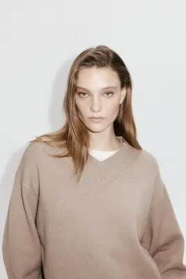 Pull à encolure en V - Taupe — photo 1