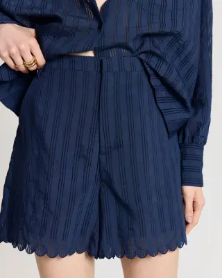 Short Cirilo marine texturé — photo 3