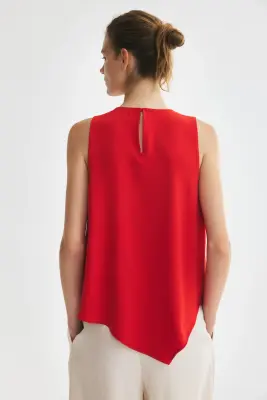 Top à effet drapé avec base en pointe - Rouge vif — photo 3