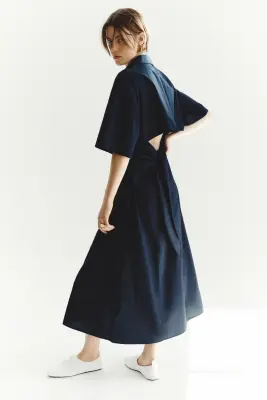 Robe en popeline avec liens à nouer dans le dos - Bleu marine — photo 2