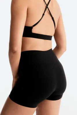 Short de sport moulant SculptMove™ - Noir — photo 2