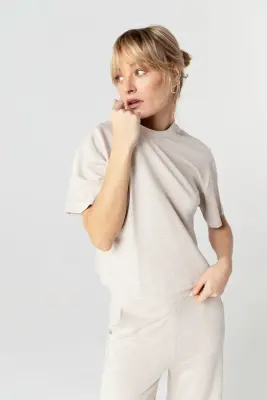 Sweat Beige Col Rond Manches Courtes en Viscose / Elasthanne — photo 4